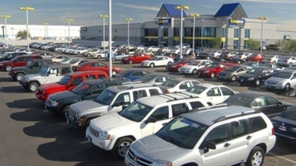 При таких темпах падения говорить о каком-либо восстановлении рынка нельзя