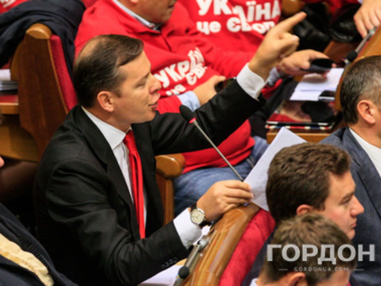 Олег Ляшко перенял тактику Жириновского, считают в КМИС