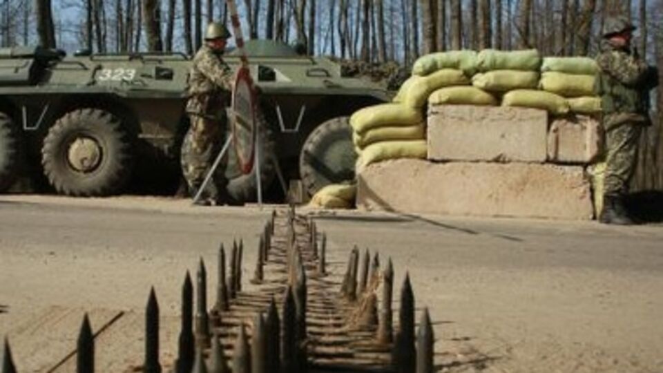 Пограничники ведут бои за восстановление контроля над украинской границей