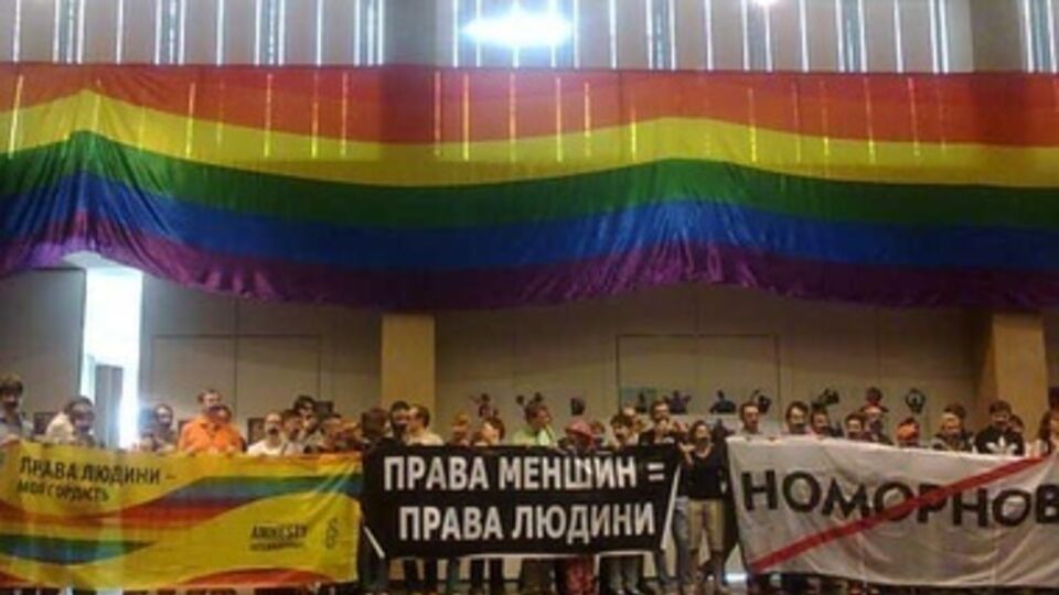 Правозащитники организации Amnesty International считают, что Кличко занимает пренебрежительную позицию по отношению к защите прав человека