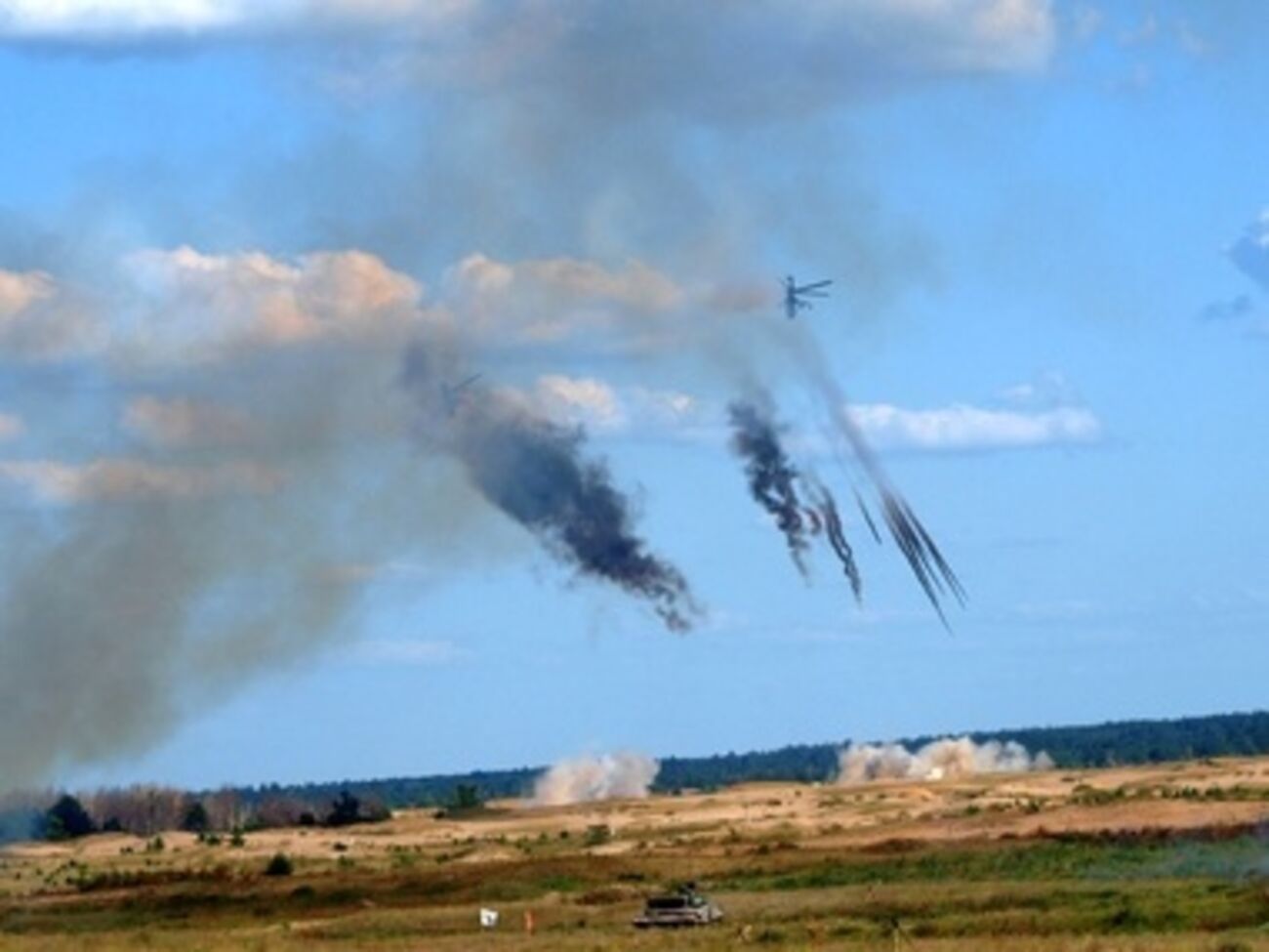 В Новомосковске проходят сборы выпускников военных вузов