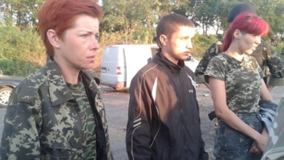 Снайперы сдались в плен украинским силам