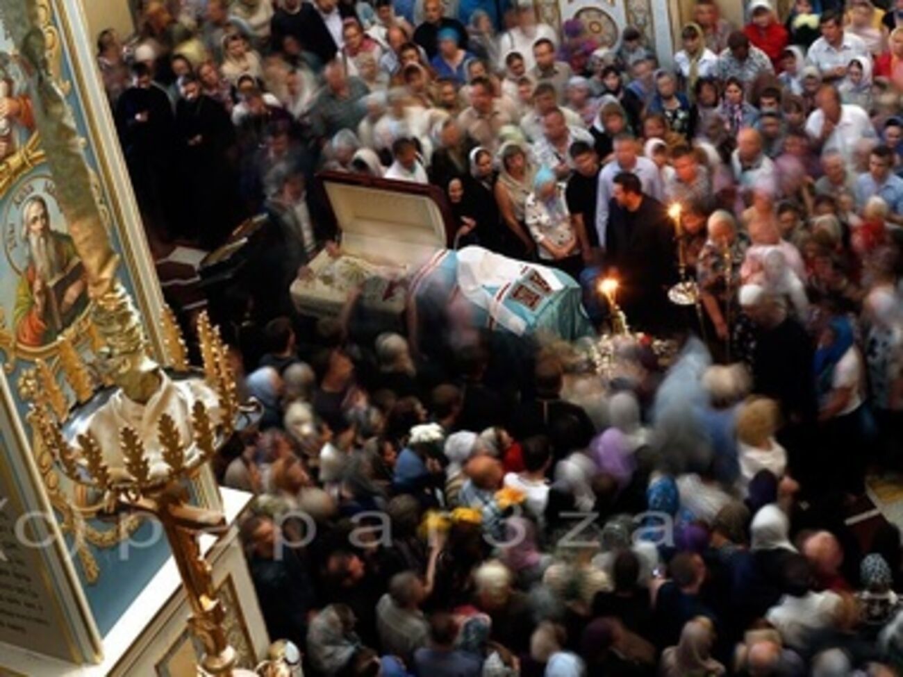 В Лавре прощаются с митрополитом Владимиром