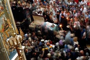 В Лавре прощаются с митрополитом Владимиром