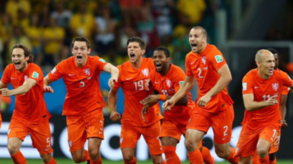 Сборная Нидерландов вырвала победу у костариканцев