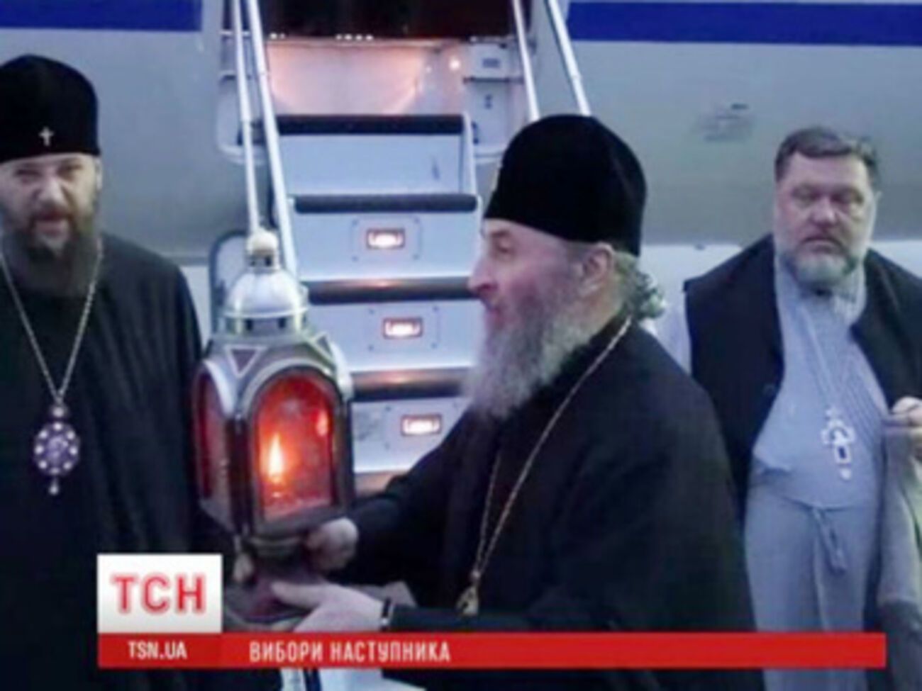 Один из кандидатов --- митрополит Онуфрий