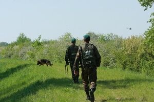 Пограничники восстанавливают контроль над границей