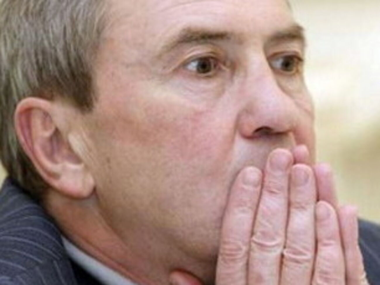 Террористы предлагают жителям поселка перебраться в Луганск