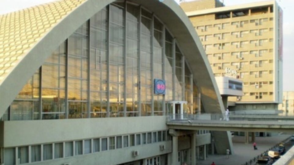 Боевики обстреливают жилые кварталы Луганска в районе вокзалов, заявили в штабе АТО