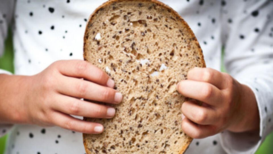 Жители Славянска и Краматорска получат картофель, свежий хлеб, овощи, мясо, сахар, крупы