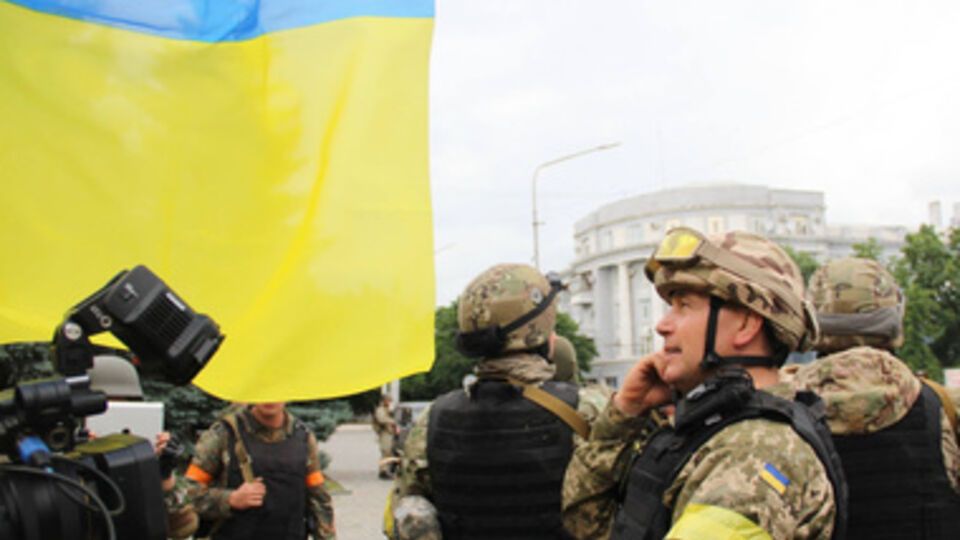 Силы АТО продолжают освобождать восток Украины от террористов