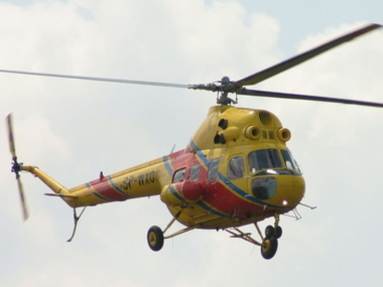 Многоцелевой вертолет Ми-2 был разработан в 60-х годах прошлого века