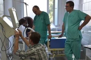 Волонтеры передали в госпиталь новое оборудование