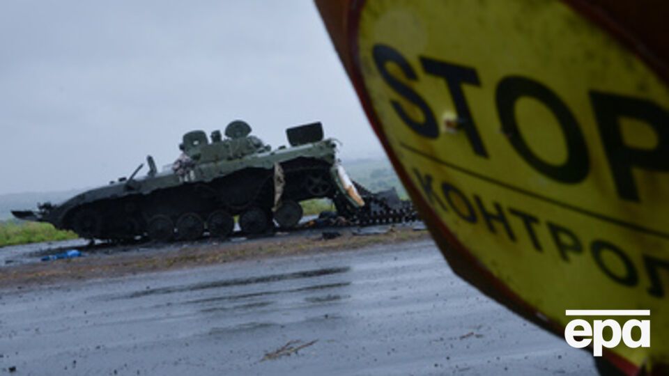 За сутки боевики 12 раз обстреляли позиции украинских силовиков