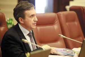 Шеремета рассказал о прогнозированном падении ВВП