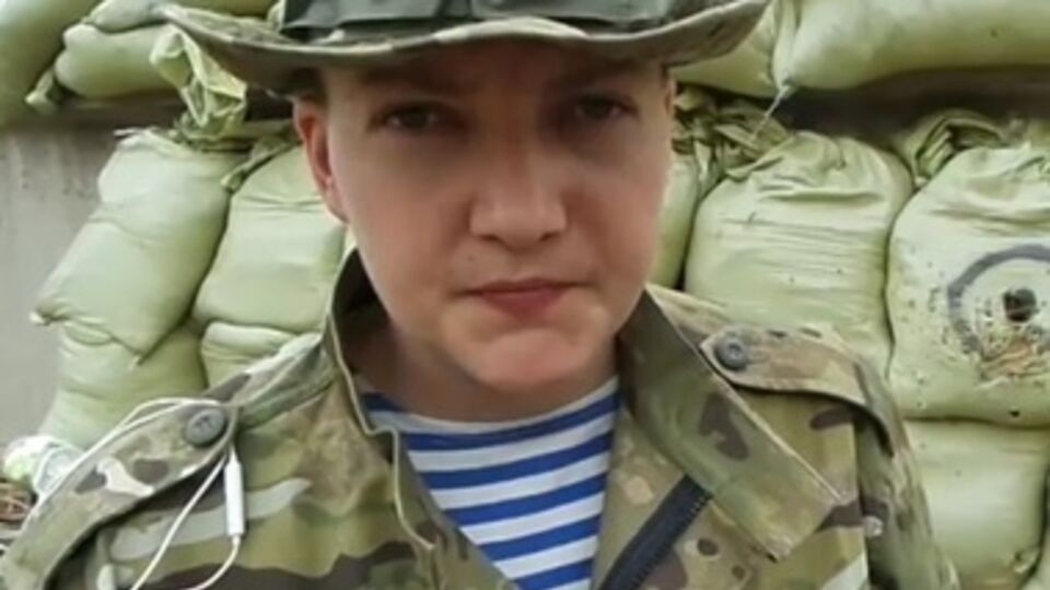Надежду Савченко террористы захватили в плен в Луганске 19 июня