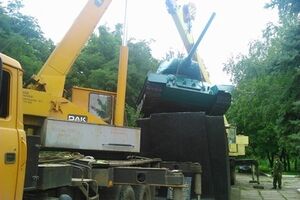 Памятник освободителям города вернулся на свое место