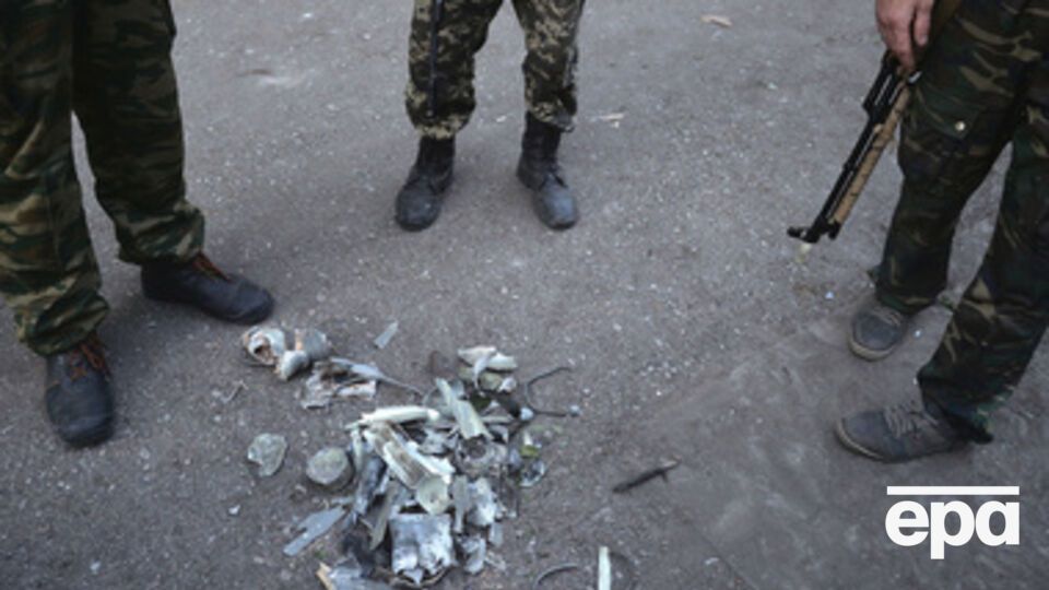 Боевики обстреливают аэропорт Луганска