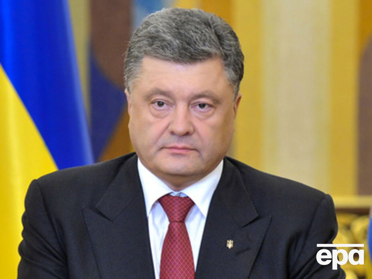 Порошенко: Советская модель общества крепко держит нас и не отпускает