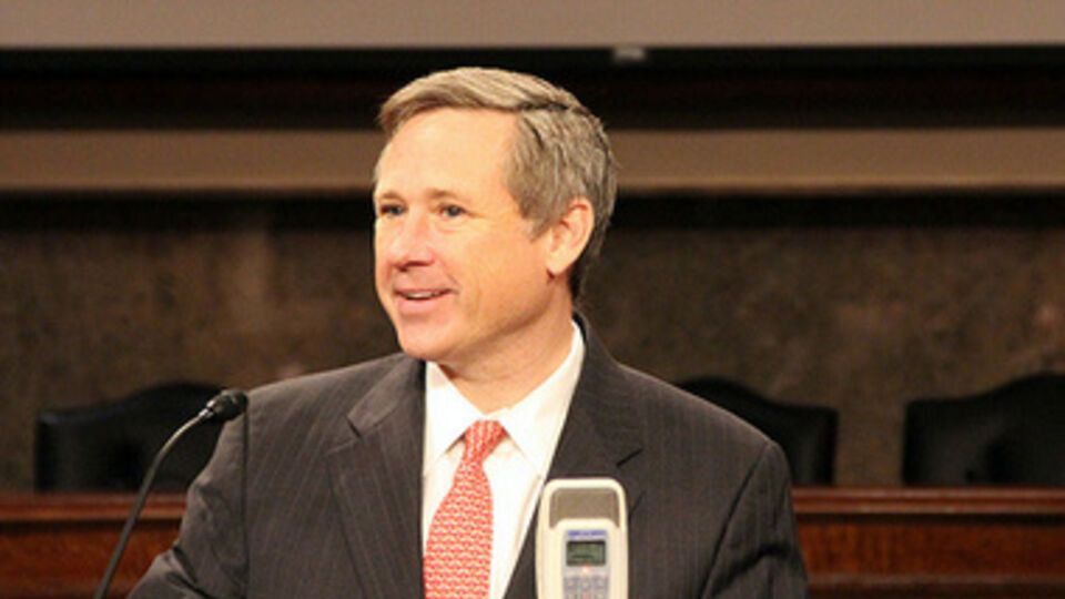 Сенатор Марк Кирк призывает признать "ДНР" и "ЛНР" террористическими организациями