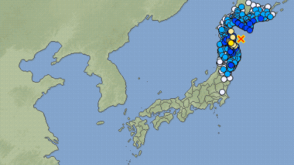 Угрозы цунами нет, отметили в метеослужбе
