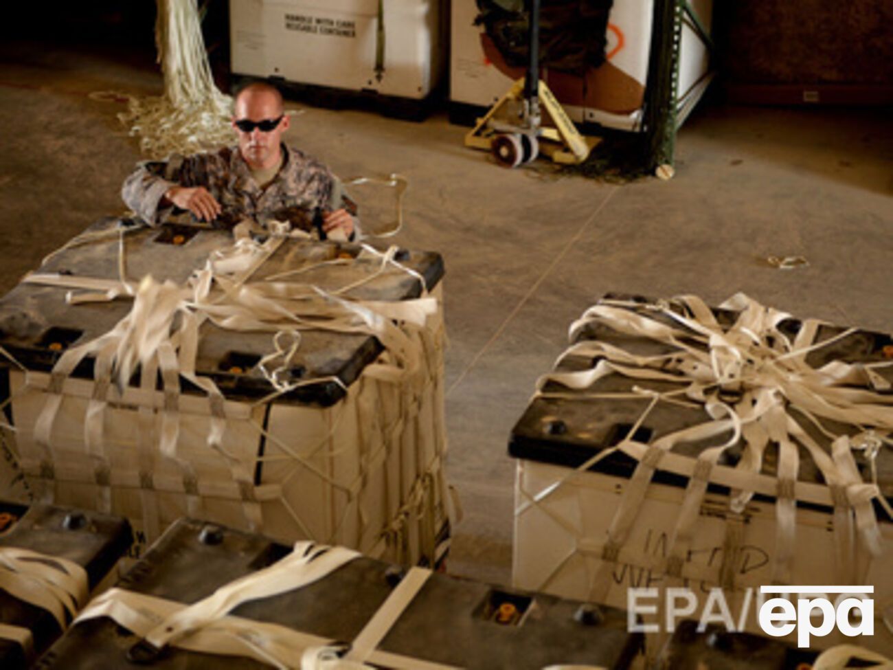 Упаковка гуманитарной помощи