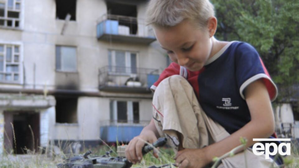 Луганск больше недели находится в блокаде