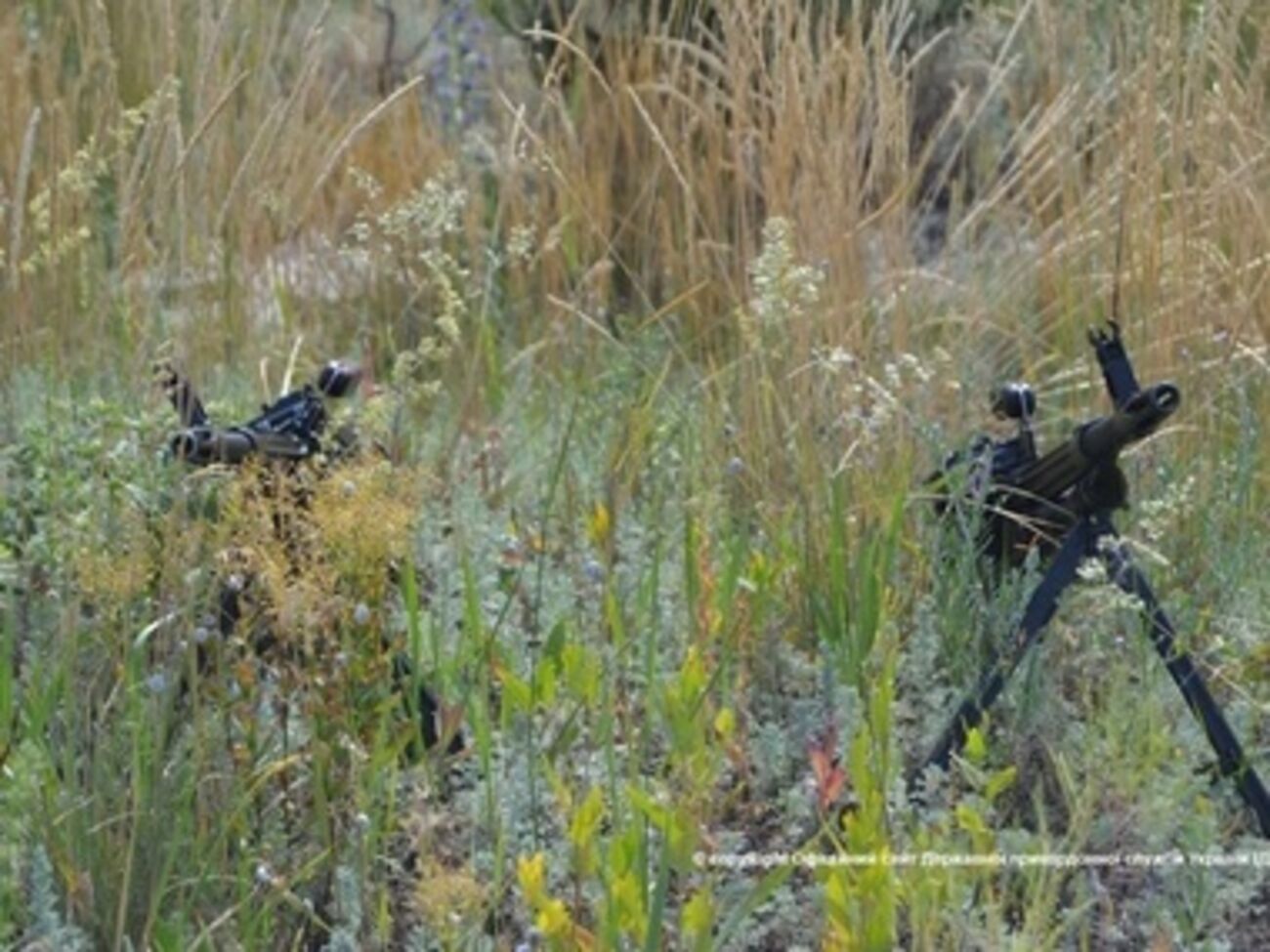 С территории РФ обстреливают украинских пограничников
