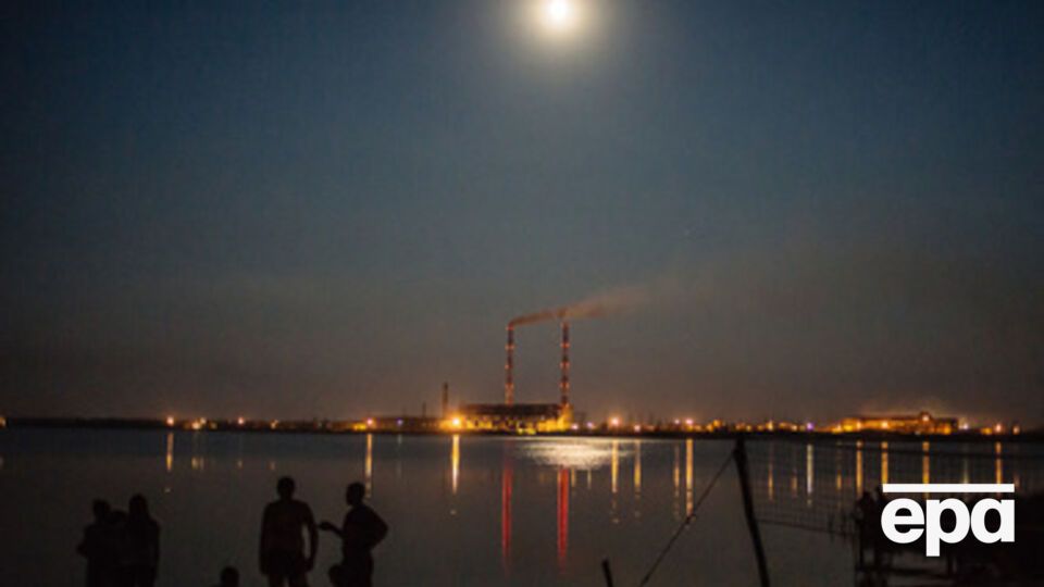 В Донецкой области более 70 населенных пунктов остались без света, полностью или частично