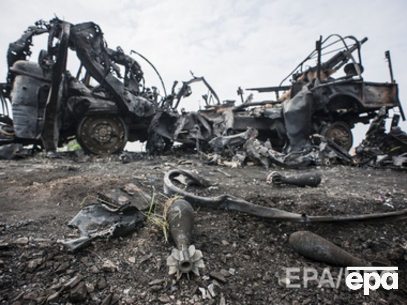 Боевики обстреляли колонну переселенцев