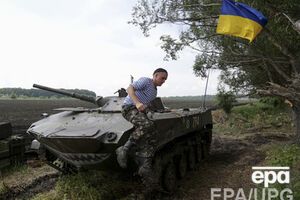 Силы АТО зачищают от боевиков Красный Яр