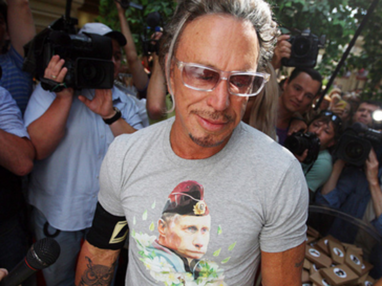 Микки Рурк рад обновке