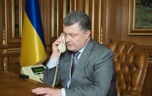 Петр Порошенко попросил Жозе Мануэля Баррозу внести "украинский вопрос" в повестку дня следующего заседания Европейского совета