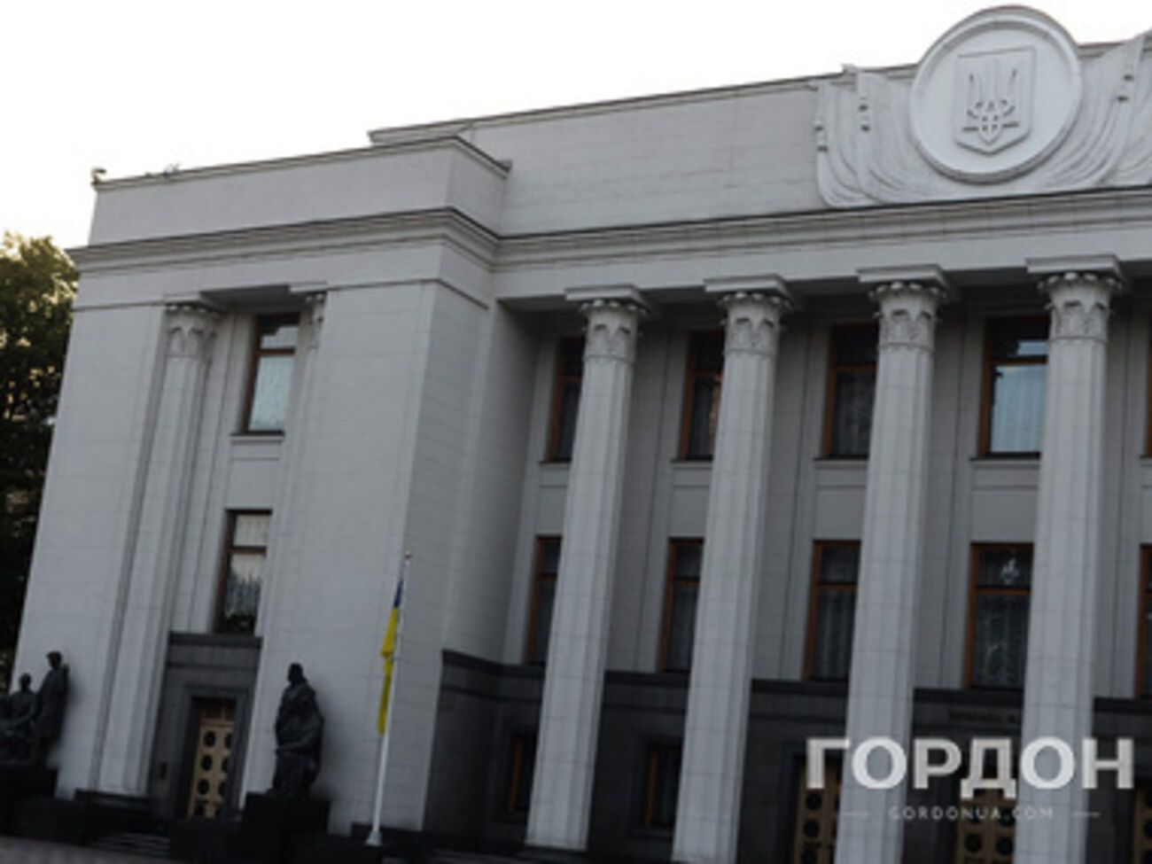 Рада внесла в повестку дня закон о люстрации