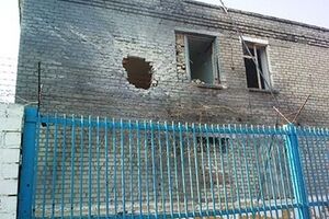 Снаряд попал в жилую зону исправительной колонии строгого режима №124 в Донецке вечером 10 августа
