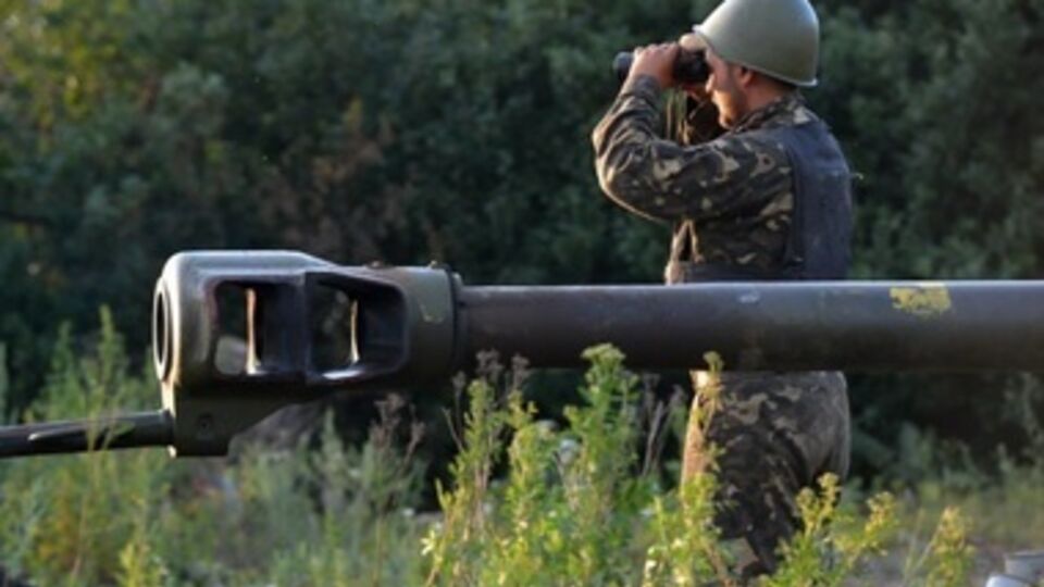 Боевики не прекращают вести огонь по позициям сил АТО