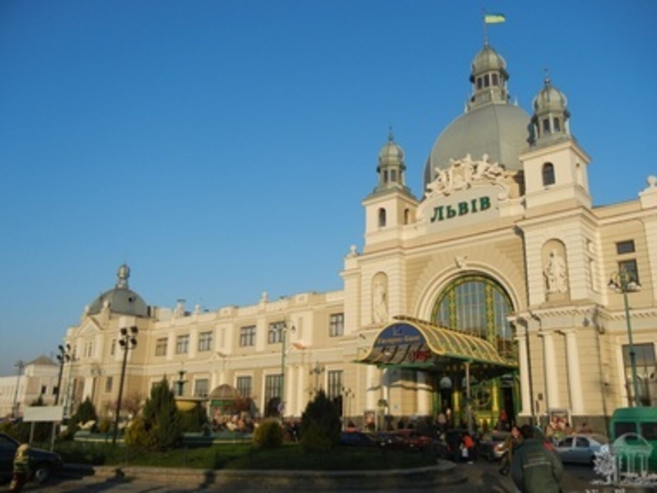 Неизвестный сообщил о минировании Львовского вокзала