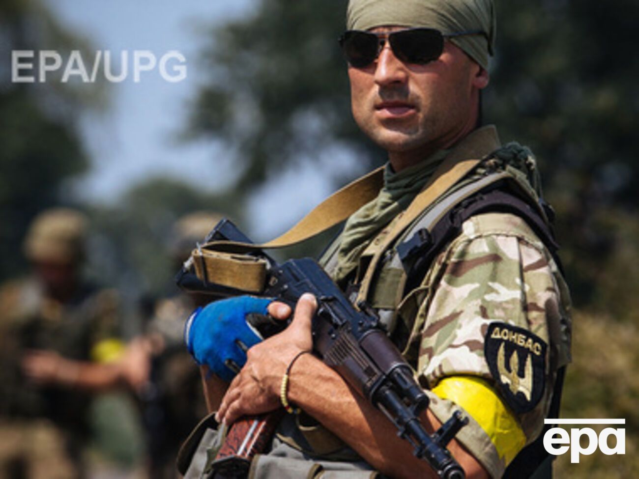 Курсы снайперов и саперов заняли бы людей делом, считает Семенченко