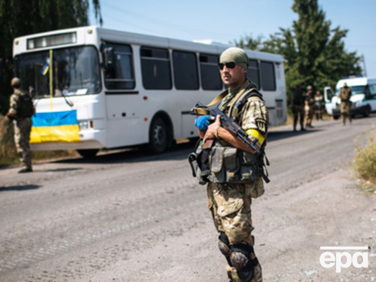 Конвой будут сопровождать украинские силовики