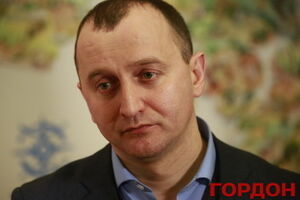 Сиротюк: Под видом гуманитарной помощи Россия может ввезти химическое или биологическое оружие