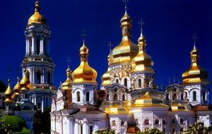 Первый тур выборов митрополита в Лавре прошел
