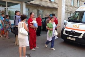 "Скорые помощи" для транспортировки детей предоставила украинская сторона