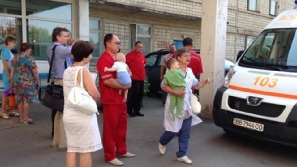 "Скорые помощи" для транспортировки детей предоставила украинская сторона
