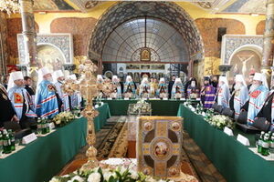 Собор епископов УПЦ МП избрал нового митрополита. Фоторепортаж