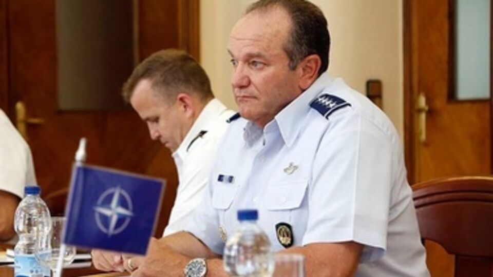 Гуманитарный груз должен попасть в Украину только под контролем Киева, считает Бридлав