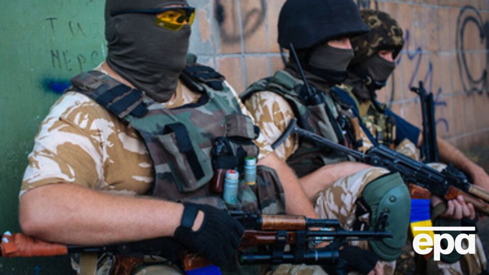 СНБО: Силовикам удалось перекрыть поставки оружия и наемников из России в Донецк через трассу Н2