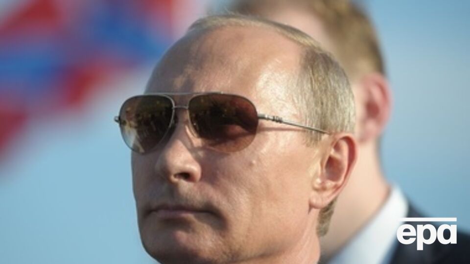 Владимир Путин готовится к речи