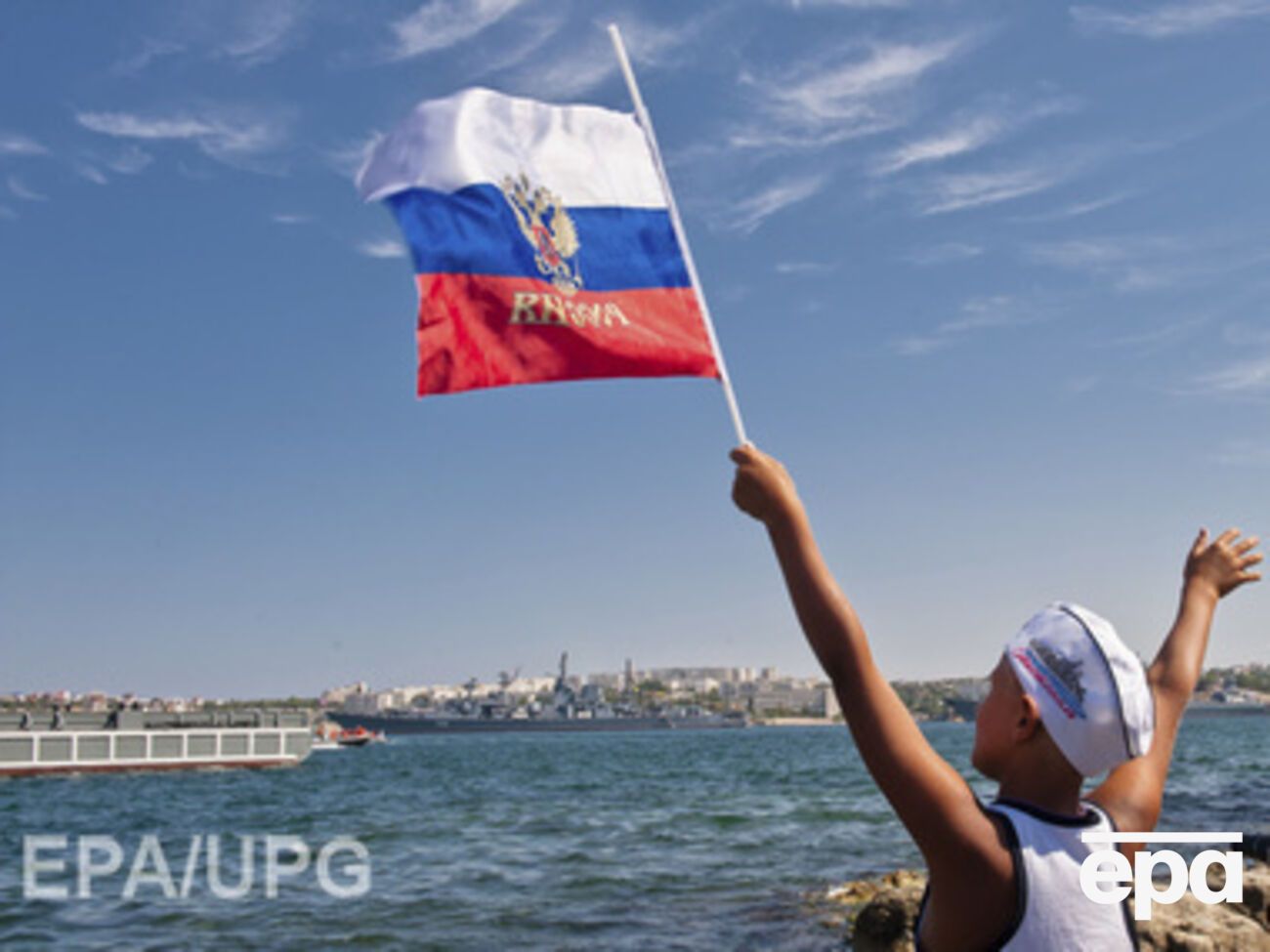 Для бесплатного медосмотра жителям Севастополя рекомендуют получить российский паспорт