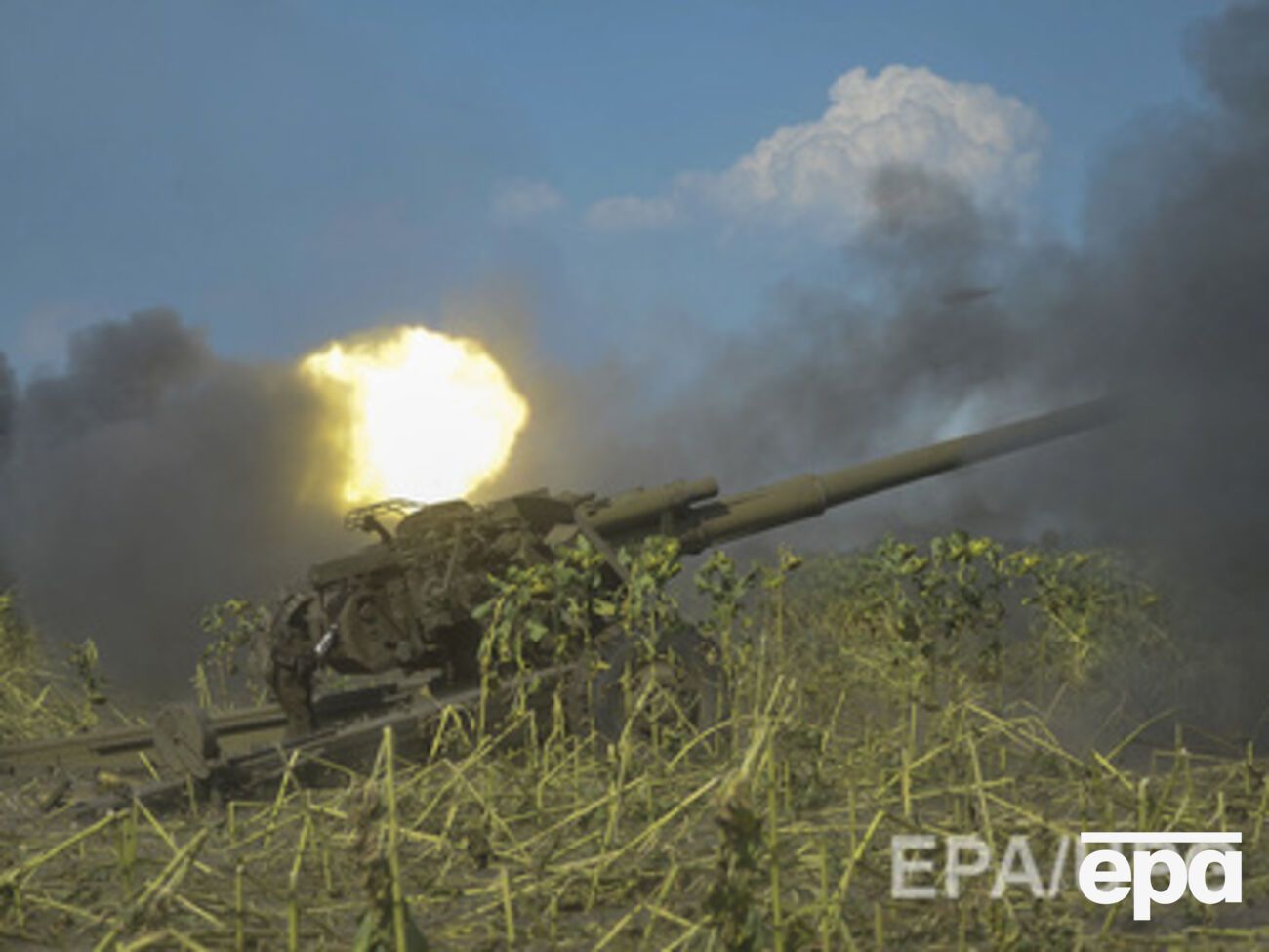 Силы АТО пытаются закрепиться уже на окраинах Горловки, сообщает Шкиряк