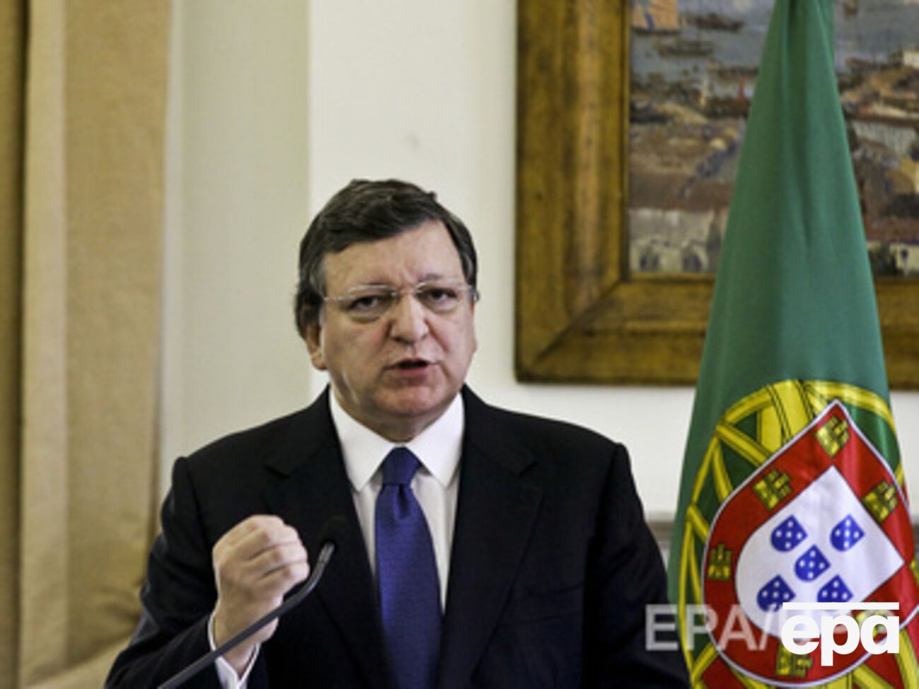 Жозе Мануэль Баррозу договорился о переговорах Путина и Порошенко